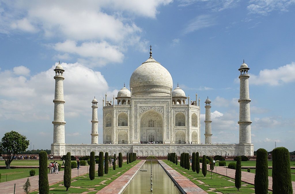 Taj Mahal - HERE ARE THE THINGS YOU CAN DO THIS WEEKEND IN AGRA
