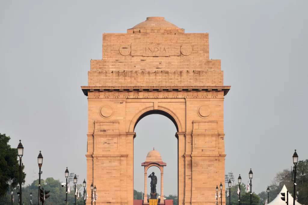 A Visitor’s Guide to India Gate, Delhi: Insights and Information