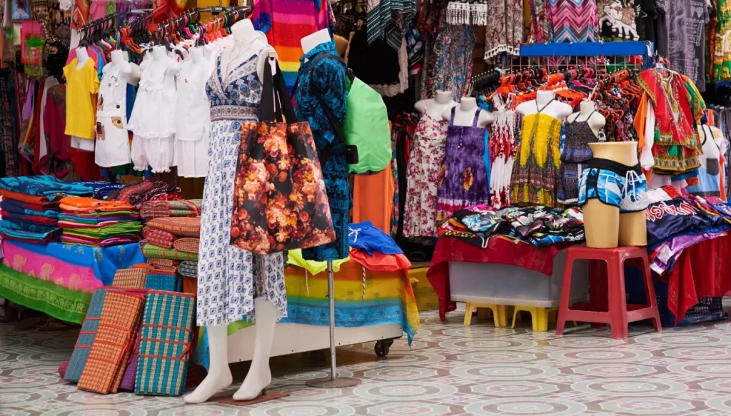 Sarojini Nagar Market Delhi: Location, Timings, and Highlights